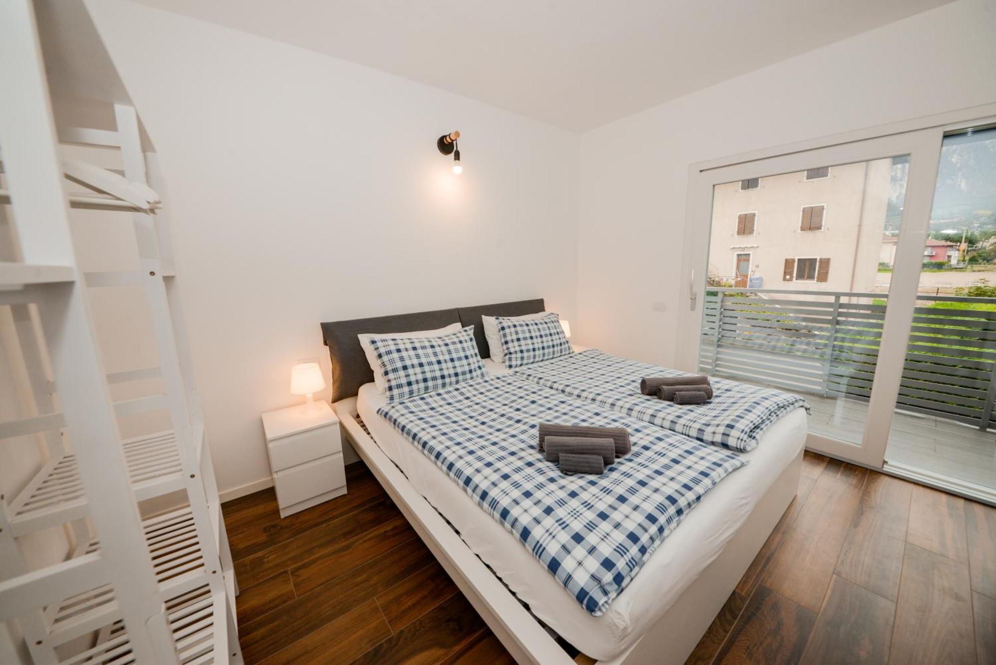 Garda Family & Solarium Apartment Riva del Garda Luaran gambar
