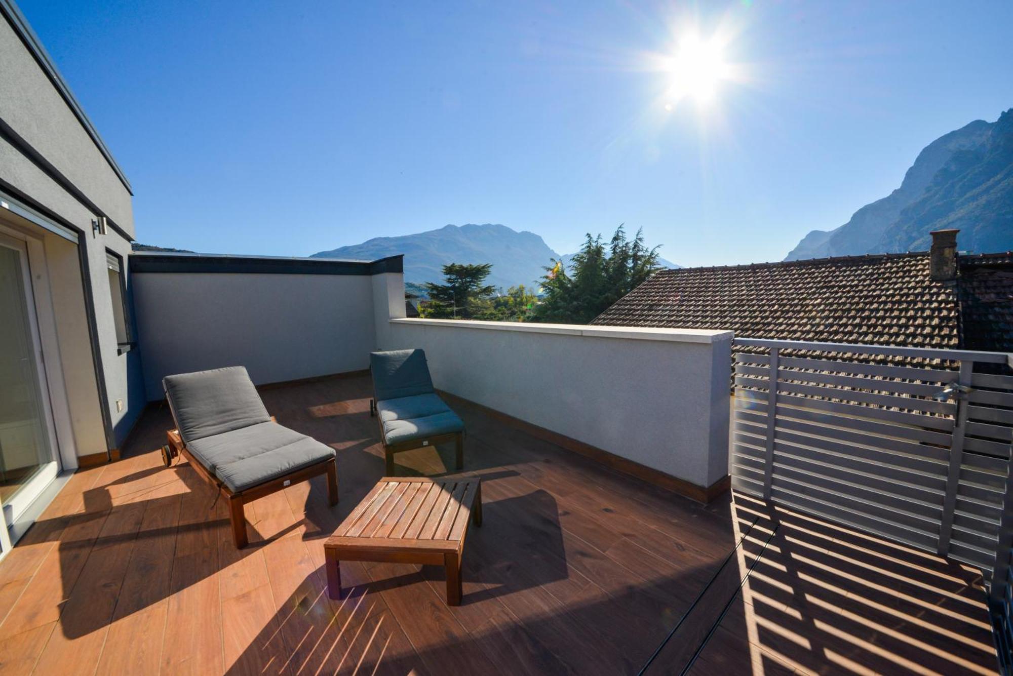 Garda Family & Solarium Apartment Riva del Garda Luaran gambar