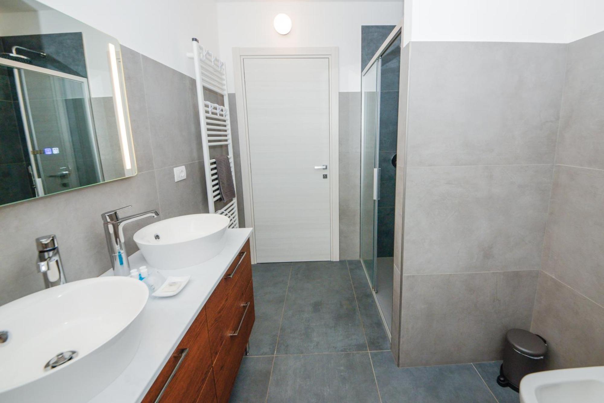 Garda Family & Solarium Apartment Riva del Garda Luaran gambar