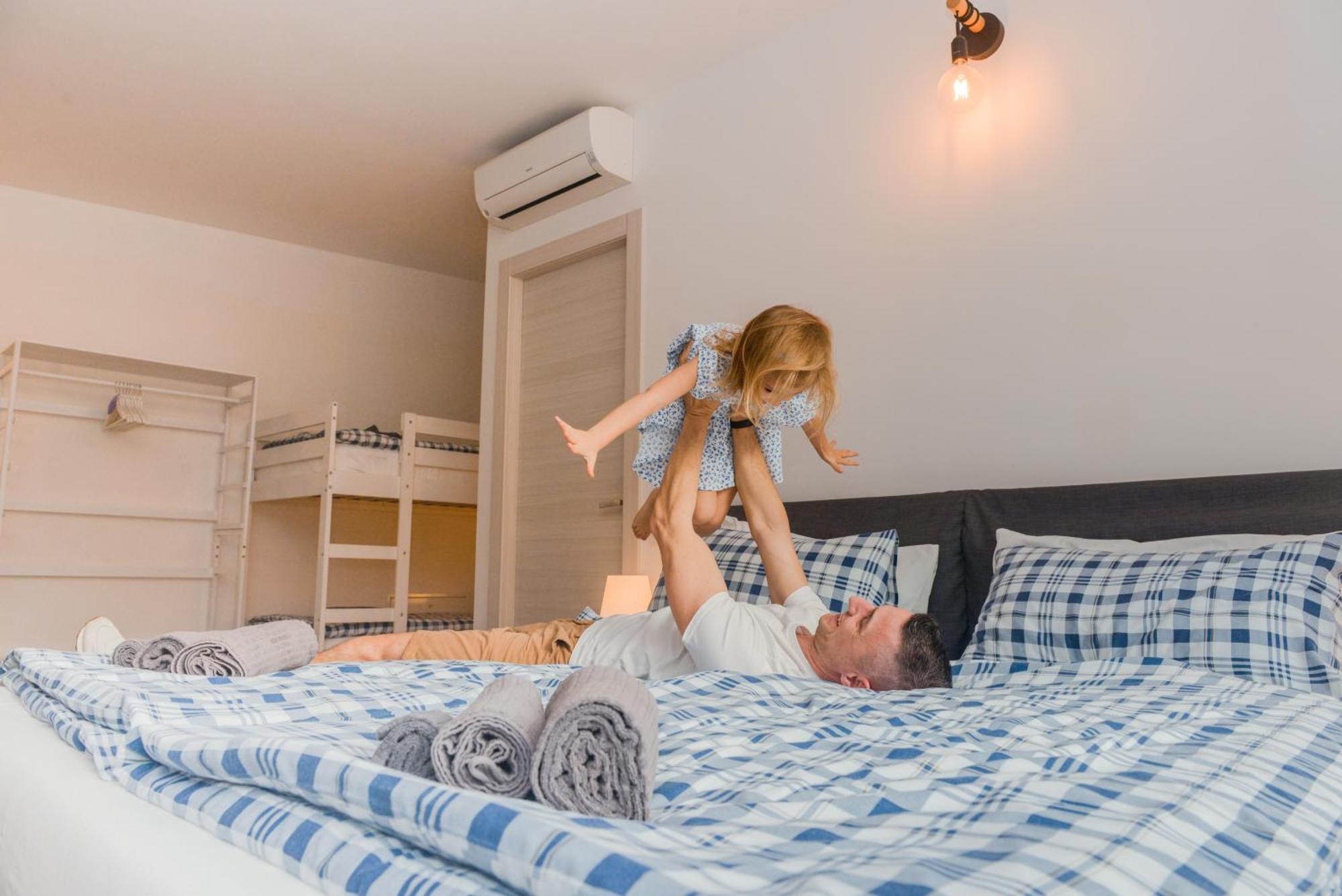 Garda Family & Solarium Apartment Riva del Garda Luaran gambar