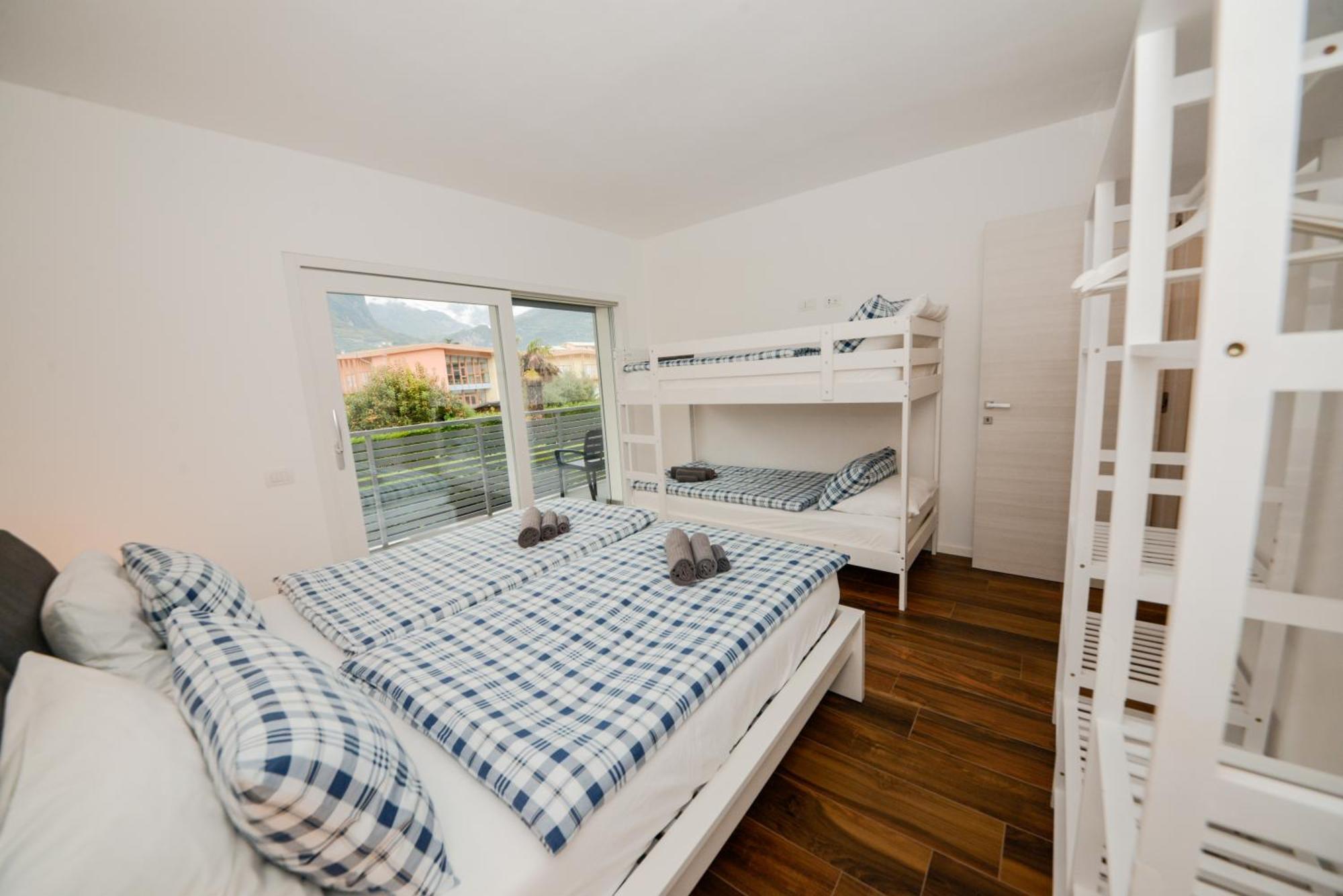 Garda Family & Solarium Apartment Riva del Garda Luaran gambar