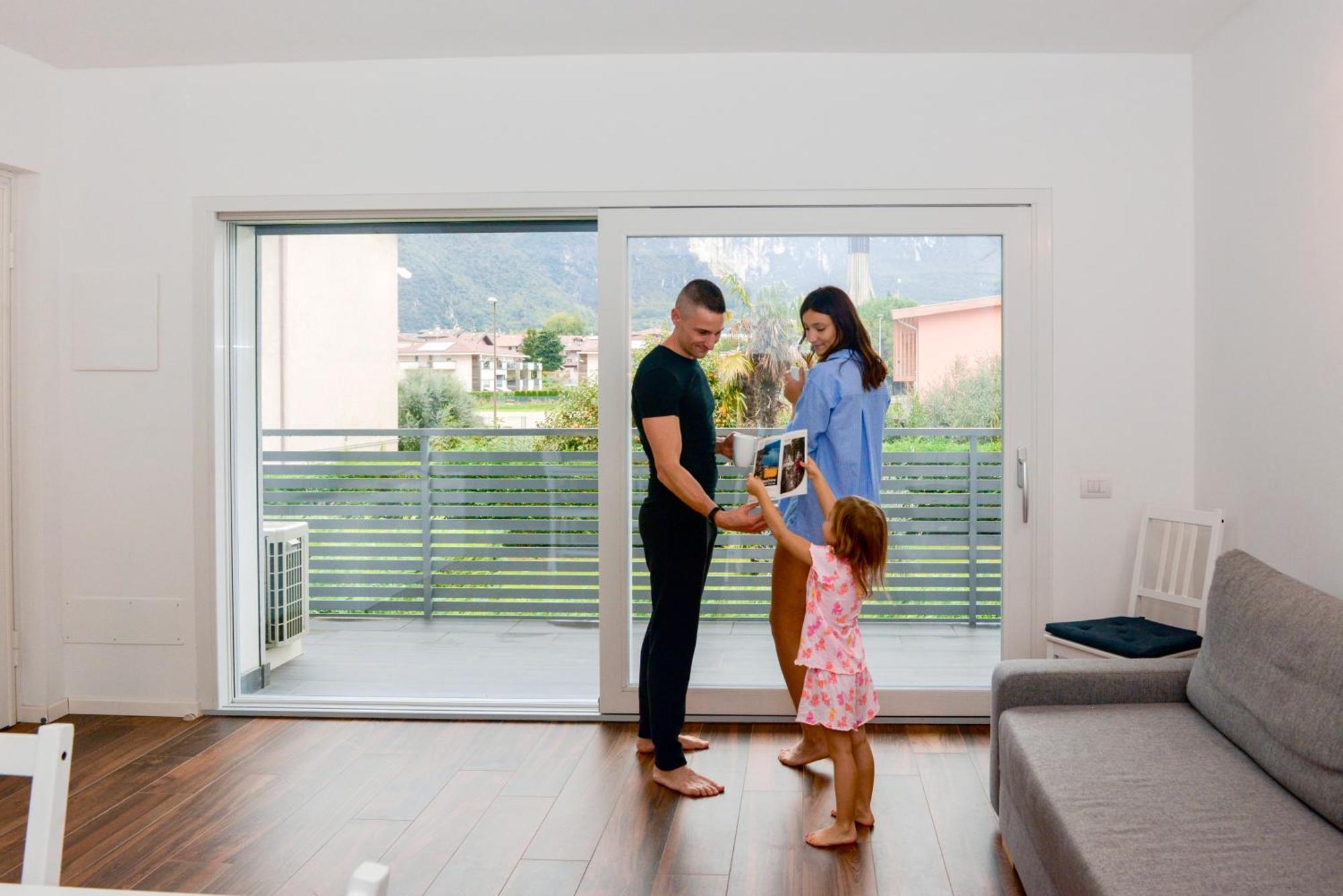 Garda Family & Solarium Apartment Riva del Garda Luaran gambar